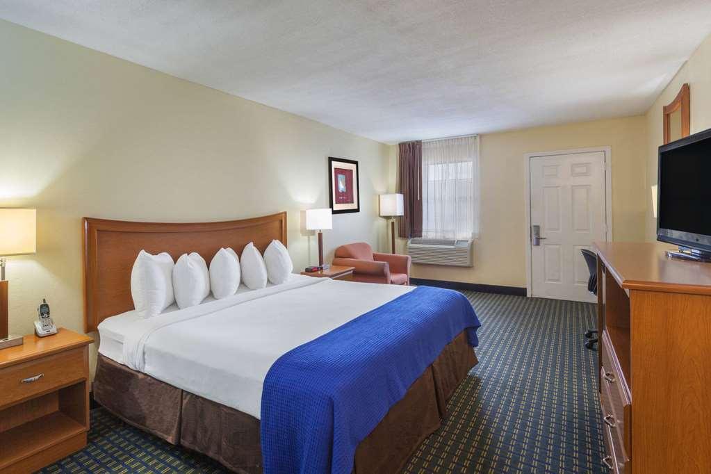 Travelodge By Wyndham Natchitoches Szoba fotó